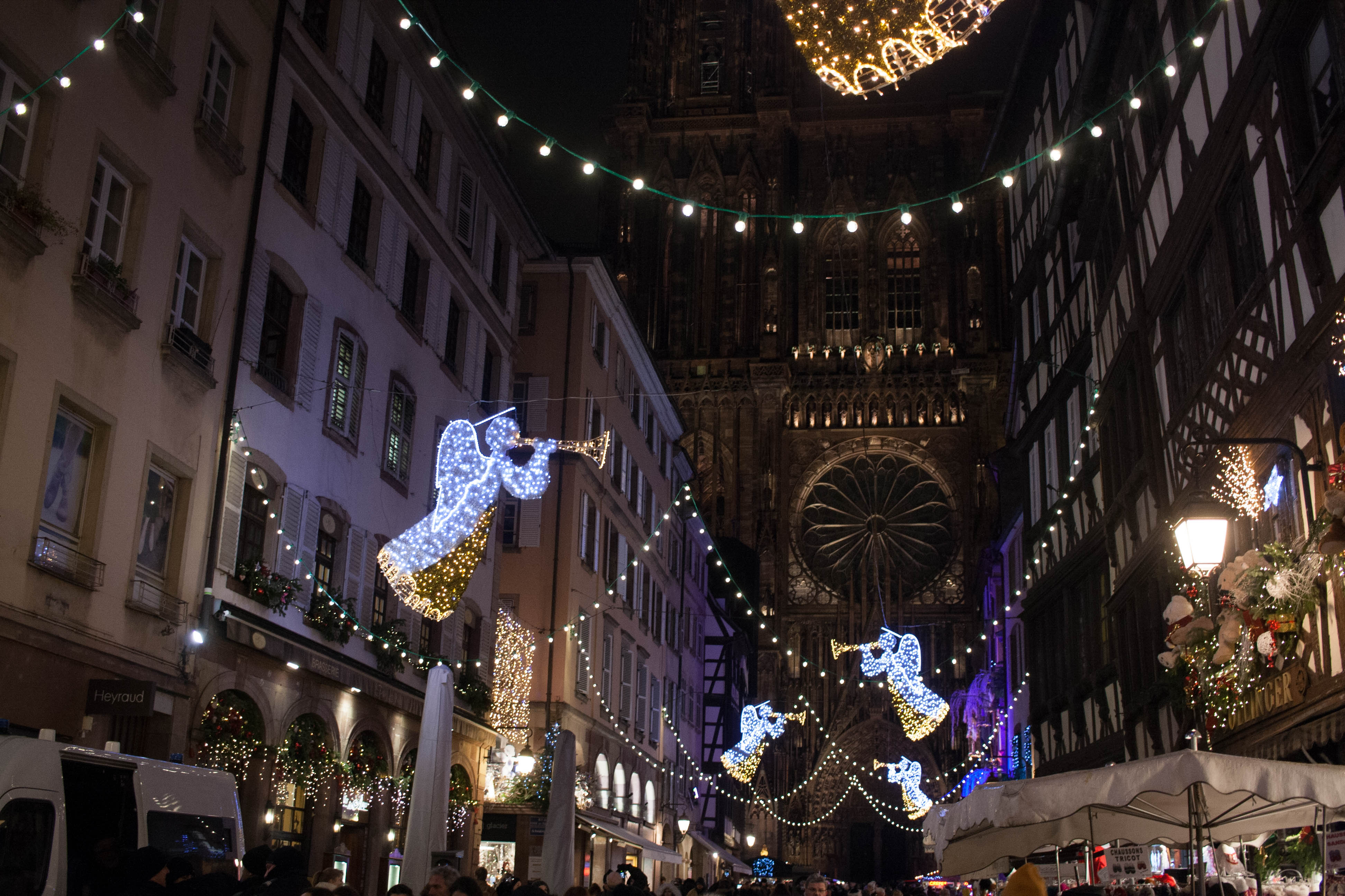 Le marché de Noël de Strasbourg, entre esprit de Noël et foire aux touristes